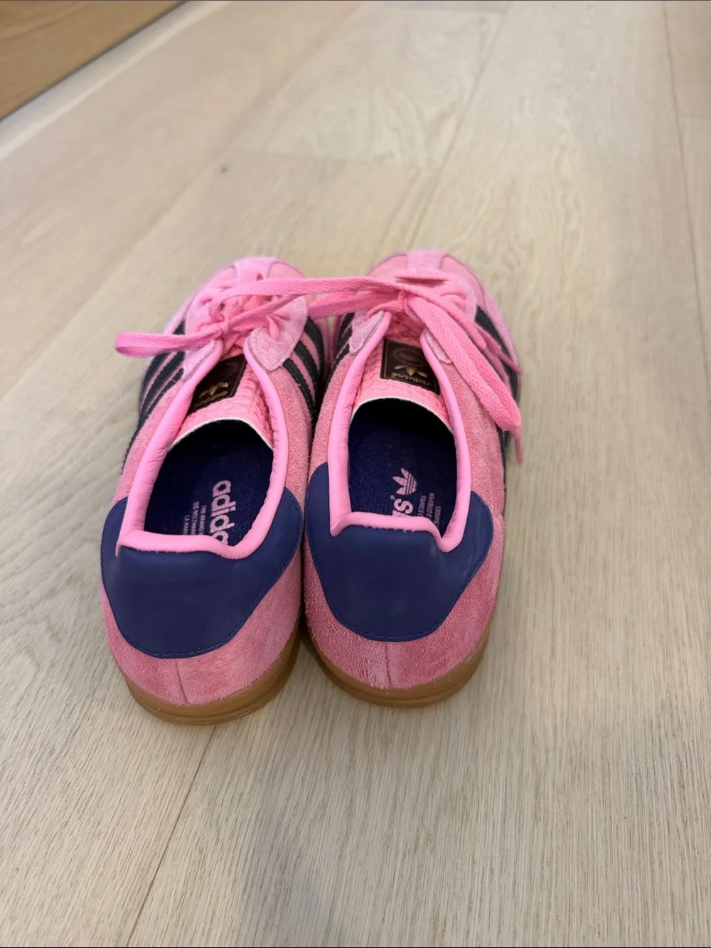 NWOT- adidas Gazelle Pink Suede Sneakers with Black Stripes and Gum Sole